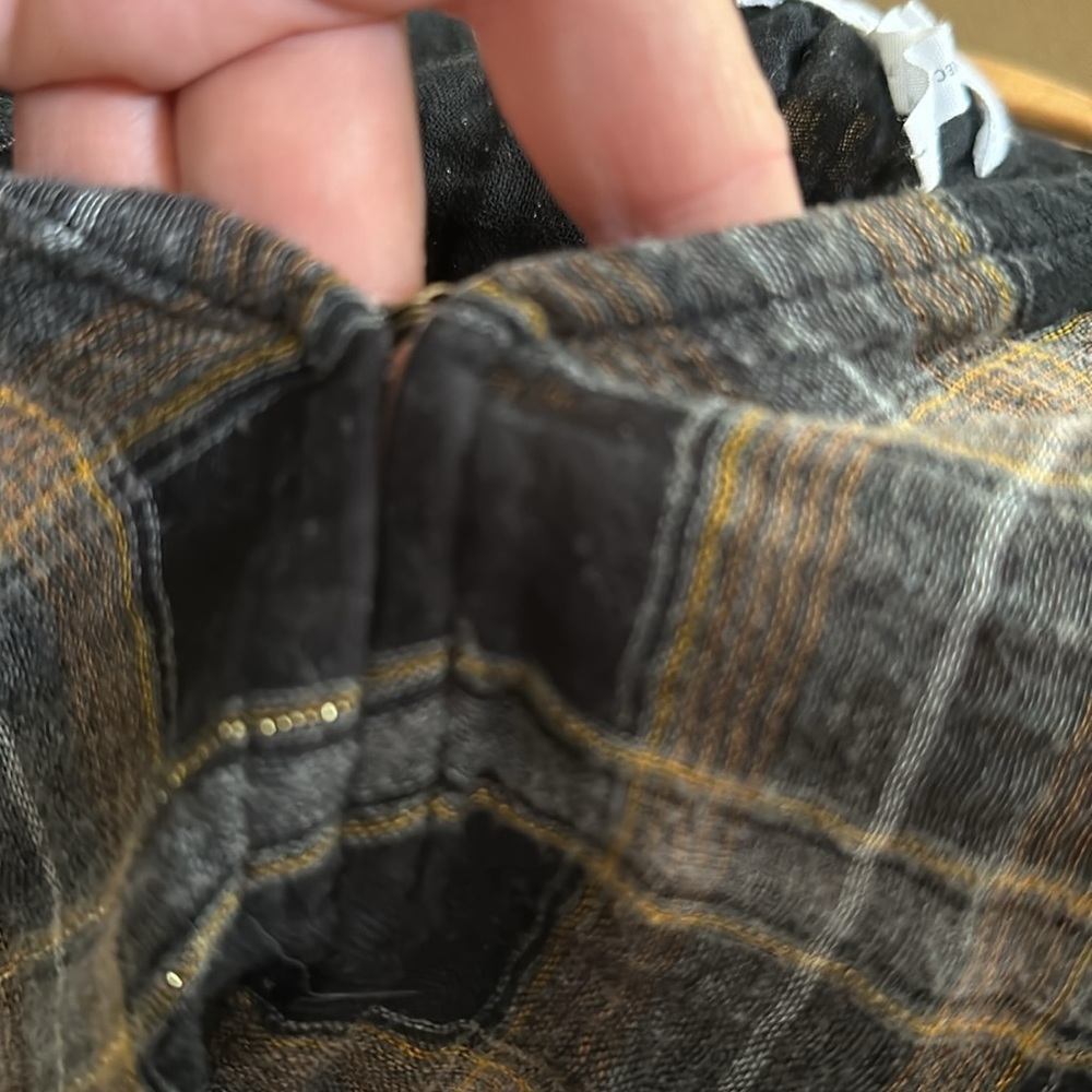 A PIECE APART AGATA‎ TOP FLANNEL HOOK AND EYE GOLD THREAD SIZE 6​​​​ - Picture 12 of 13